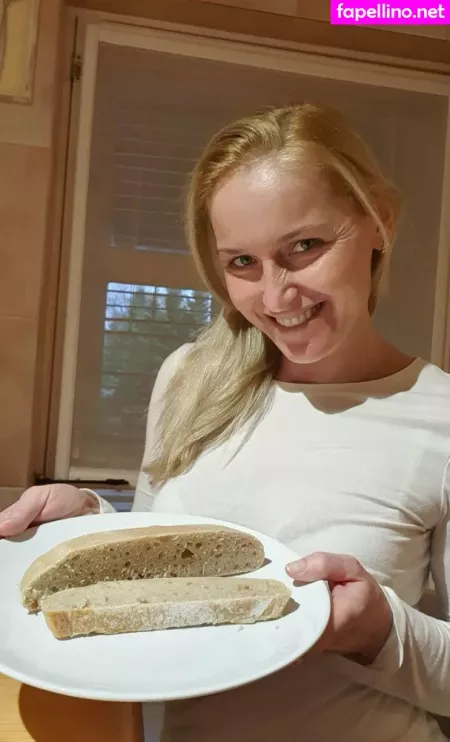 Kathianobilixx OnlyFans Thumbnail #oXu6aDZZvv