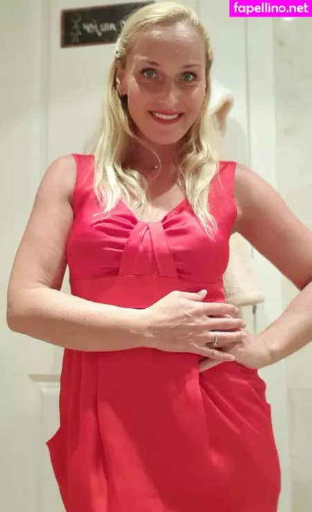 Kathianobilixx OnlyFans Thumbnail #ok2xQnTuVt