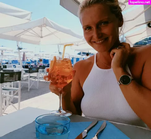 Kathianobilixx OnlyFans Thumbnail #t6FGxlIGJl