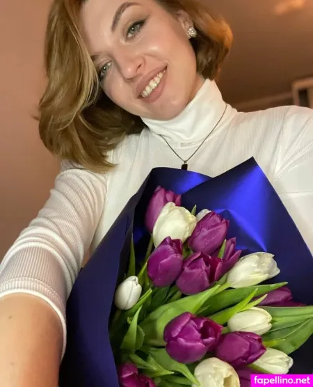 Kathleen Pradovsky OnlyFans Thumbnail #SuXEWioGUD