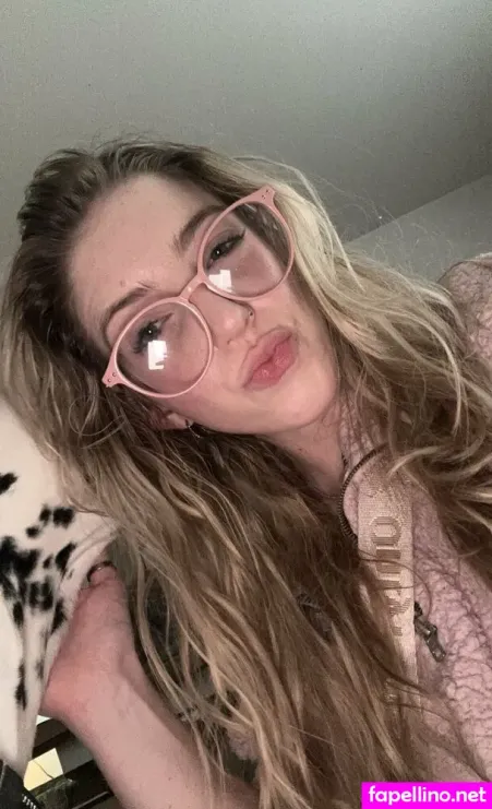 Kathobbs OnlyFans Thumbnail #cbTVeXDTZA