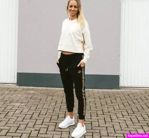 Kathrin Hendrich OnlyFans Thumbnail #LWJ6JDVskY