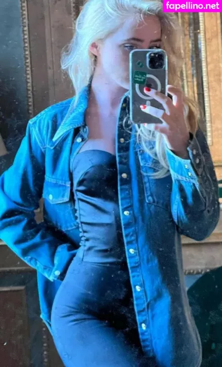 Kathryn Newton OnlyFans Thumbnail #LTA3Q4Vgqu