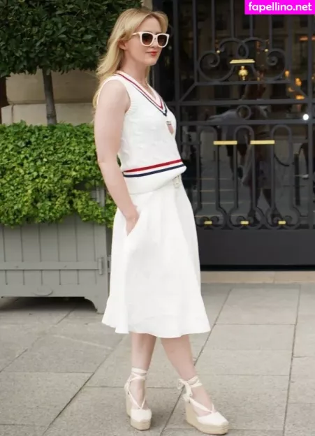 Kathryn Newton OnlyFans Thumbnail #MEQ6zswd1x