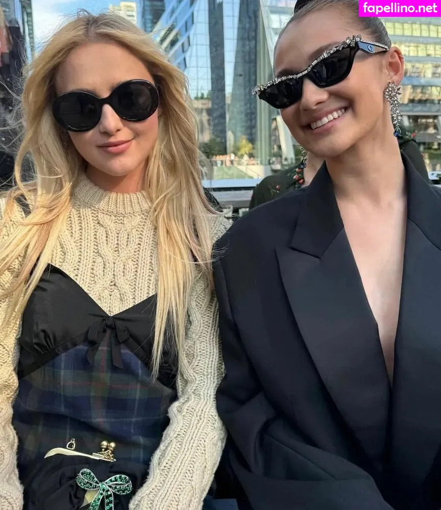 Kathryn Newton, kathryynn Nude Leaked OnlyFans Photo #NFrWQasobO