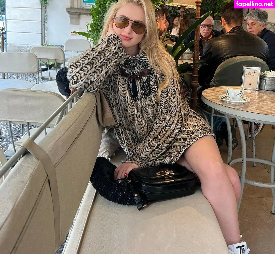 Kathryn Newton, kathryynn Nude Leaked OnlyFans Photo #NpbveaHZXI