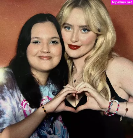 Kathryn Newton OnlyFans Thumbnail #f6nbUq7EbQ