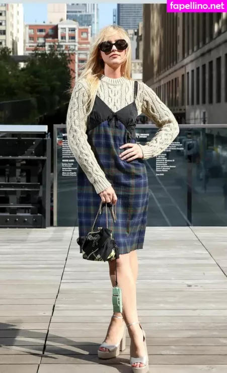 Kathryn Newton OnlyFans Thumbnail #iPwPsiZDrh