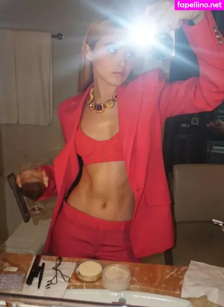 Kathryn Newton OnlyFans Thumbnail #pIZZAn8WUP