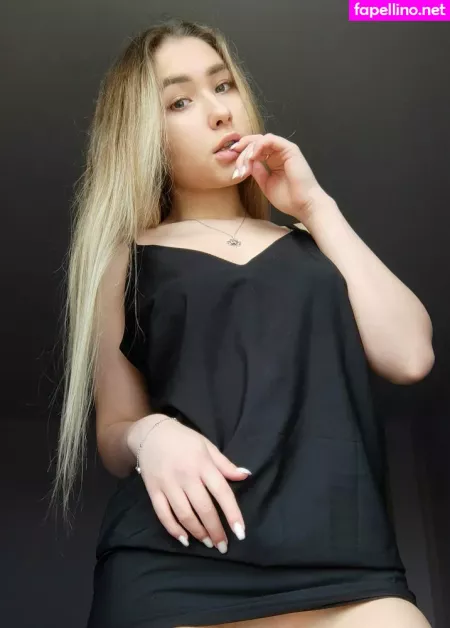 Kathryn Smith OnlyFans Thumbnail #JXdNhy3q0O