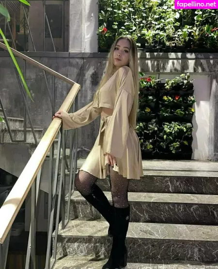 Kathryn Smith OnlyFans Thumbnail #Tit1PbrKSm