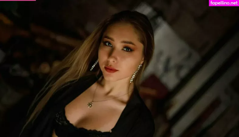 Kathryn Smith OnlyFans Thumbnail #t2MMk4NtnK