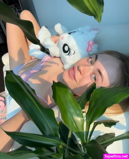 Kathrynn OnlyFans Thumbnail #WcYUzsRAFU