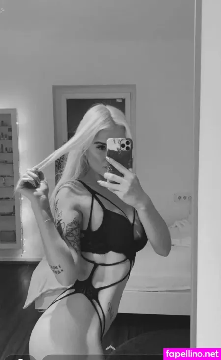 Kathy Etz OnlyFans Thumbnail #OZsjYTUH01