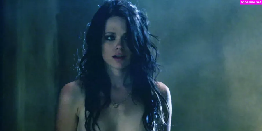 Katia Winter OnlyFans Thumbnail #dP0pF3VimA