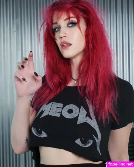 Katie Adkins OnlyFans Thumbnail #1GaDr40gAe