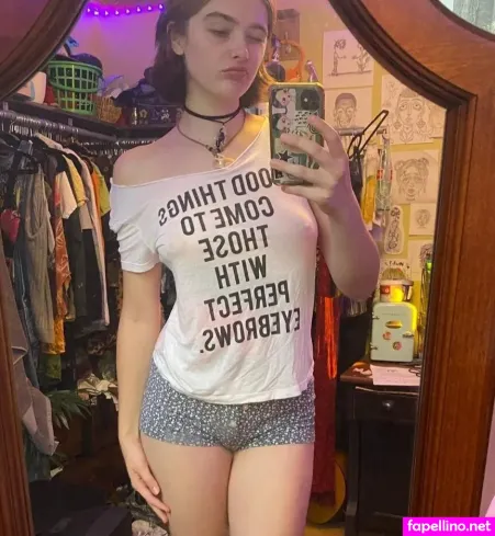 Katie Blake OnlyFans Thumbnail #1Dtm0A5lWs