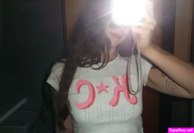 Katie Crutchfield OnlyFans Thumbnail #7wXAEYPXkr