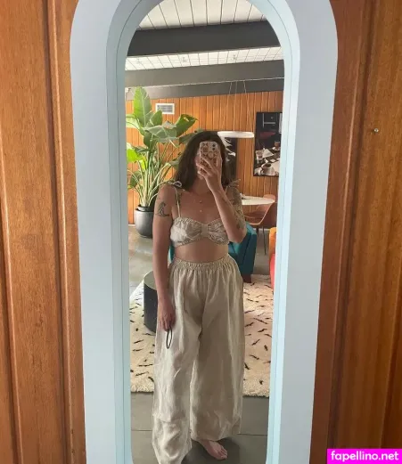 Katie Crutchfield OnlyFans Thumbnail #avePkyOnYq