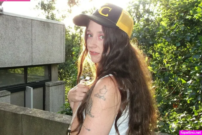 Katie Crutchfield OnlyFans Thumbnail #nqhz4hQC91