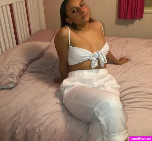 Katie Delaine OnlyFans Thumbnail #CPQu8Q7Onj