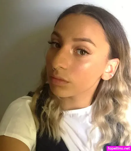 Katie Delaine OnlyFans Thumbnail #nQHv1C7p33