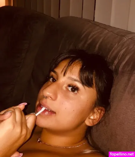 Katie Delaine OnlyFans Thumbnail #uyR5IKuerf