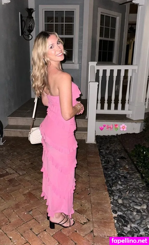 katiefeeneyy Nude Leaked OnlyFans Photo #0UAYjwNfc3