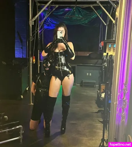 Katie Jane 1 OnlyFans Thumbnail #6s79dIWg57