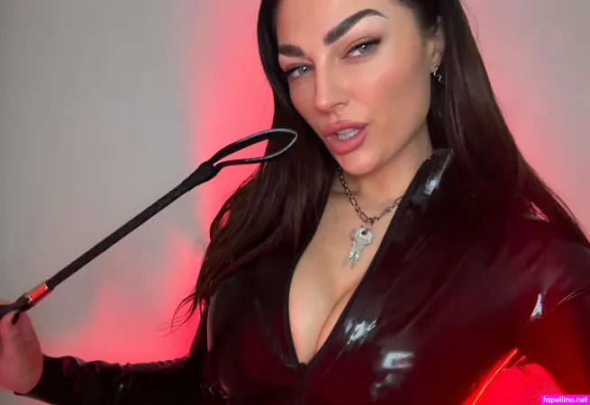 Katie Jane 1 OnlyFans Thumbnail #N8KF3JwB25
