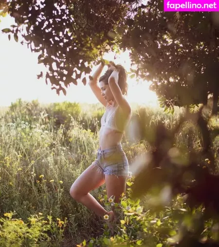 Katie Kasten OnlyFans Thumbnail #F2xAObhtiB