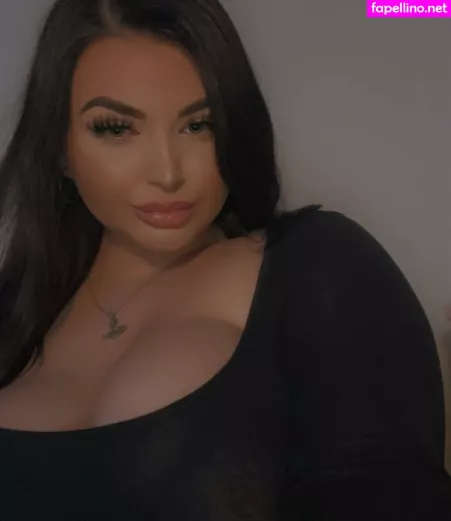 Katie Kerman OnlyFans Thumbnail #1acvS6BSbp