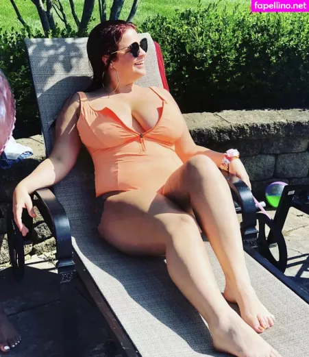 Katie Larowe OnlyFans Thumbnail #96uyhdsd2t