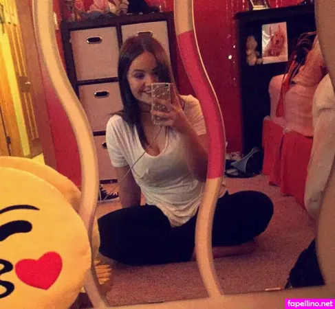 Katie Ooten OnlyFans Thumbnail #jTbn3Y6uAk