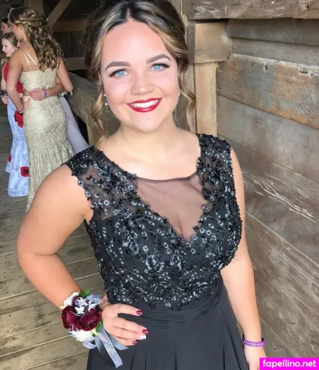 Katie Ooten OnlyFans Thumbnail #s7SnZmvdPo