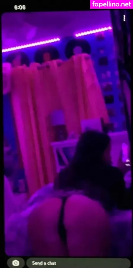 Katie Pego OnlyFans Thumbnail #UtLMAeUGce