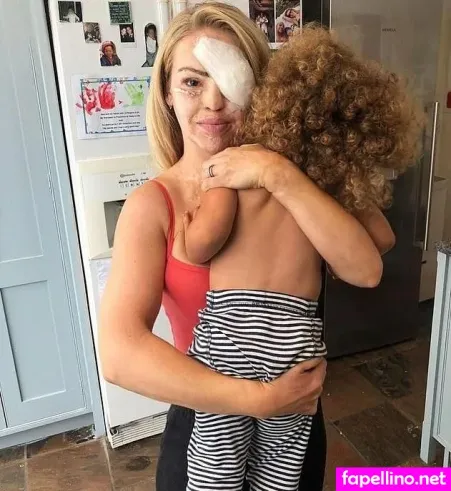 Katie Piper OnlyFans Thumbnail #d231YbdbFk