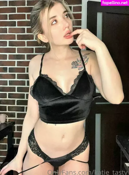 Katie Tasty OnlyFans Thumbnail #WaWblHIha6