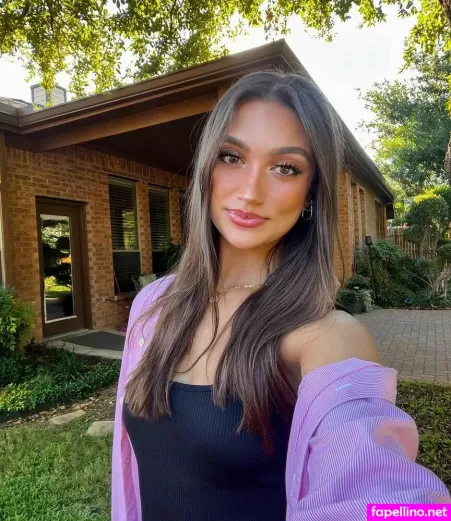 Katie Thompson OnlyFans Thumbnail #Ksqe8dG80P