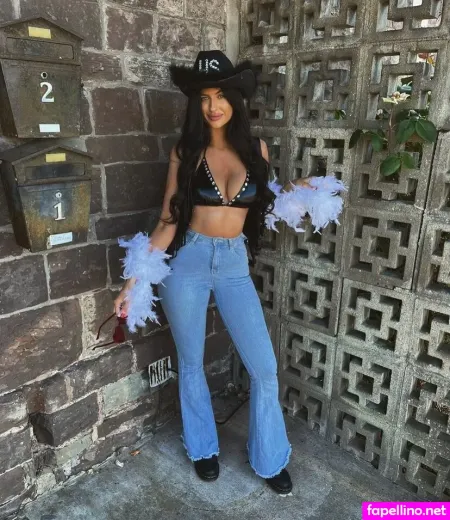 Katie Wilson OnlyFans Thumbnail #EjR2jdTfug