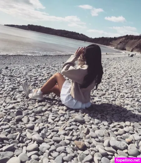 Katie Wilson OnlyFans Thumbnail #qPzBz3kumy