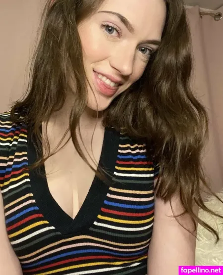 Katiebigtoys OnlyFans Thumbnail #OMDKmeD15H