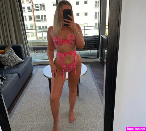 Katiebournesx OnlyFans Thumbnail #0NANzrtgdW