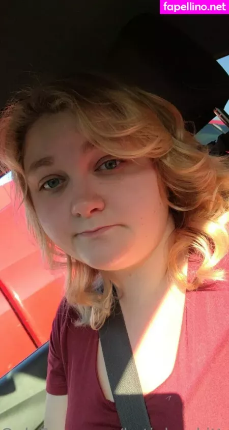 Katiebugkitty122 OnlyFans Thumbnail #2bHuws9pvd