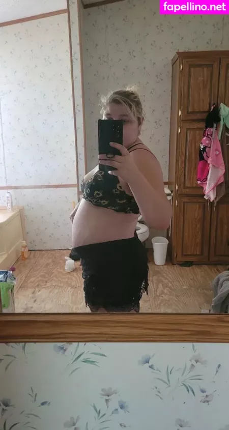 Katiebugkitty122 OnlyFans Thumbnail #TP0pwOeyht