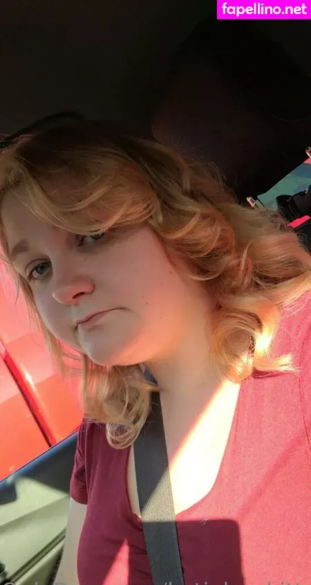 Katiebugkitty122 OnlyFans Thumbnail #XEdDCsIcEl