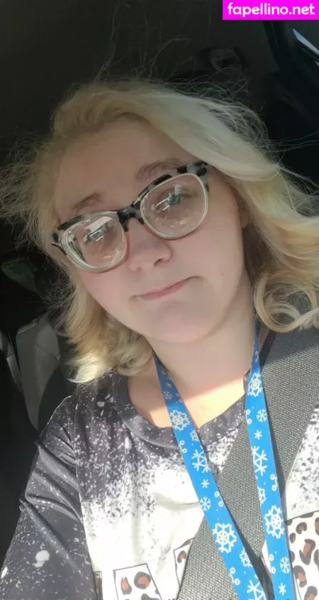 Katiebugkitty122 OnlyFans Thumbnail #eLBs2Hvmym