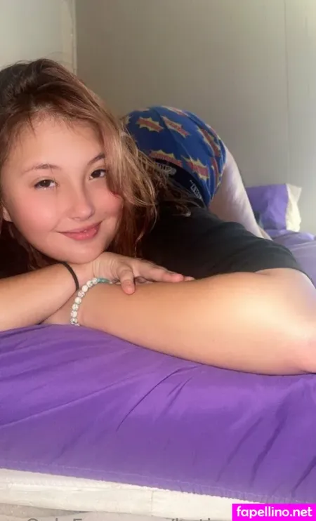 Katiecalloway OnlyFans Thumbnail #53tFJ7exx4