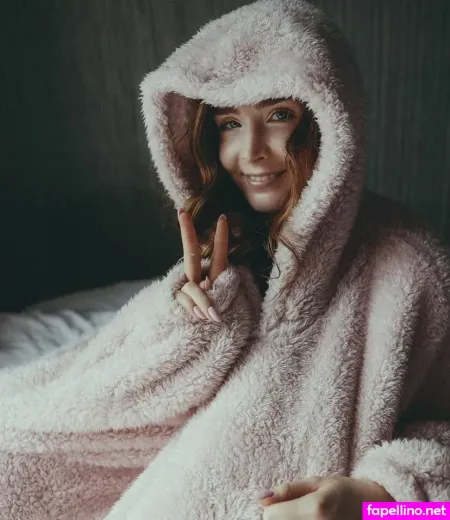 Katiecooper4 1 OnlyFans Thumbnail #ktkPbJyEUY