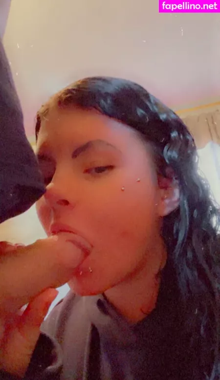 Katiee0102 OnlyFans Thumbnail #SXYq9LCn63